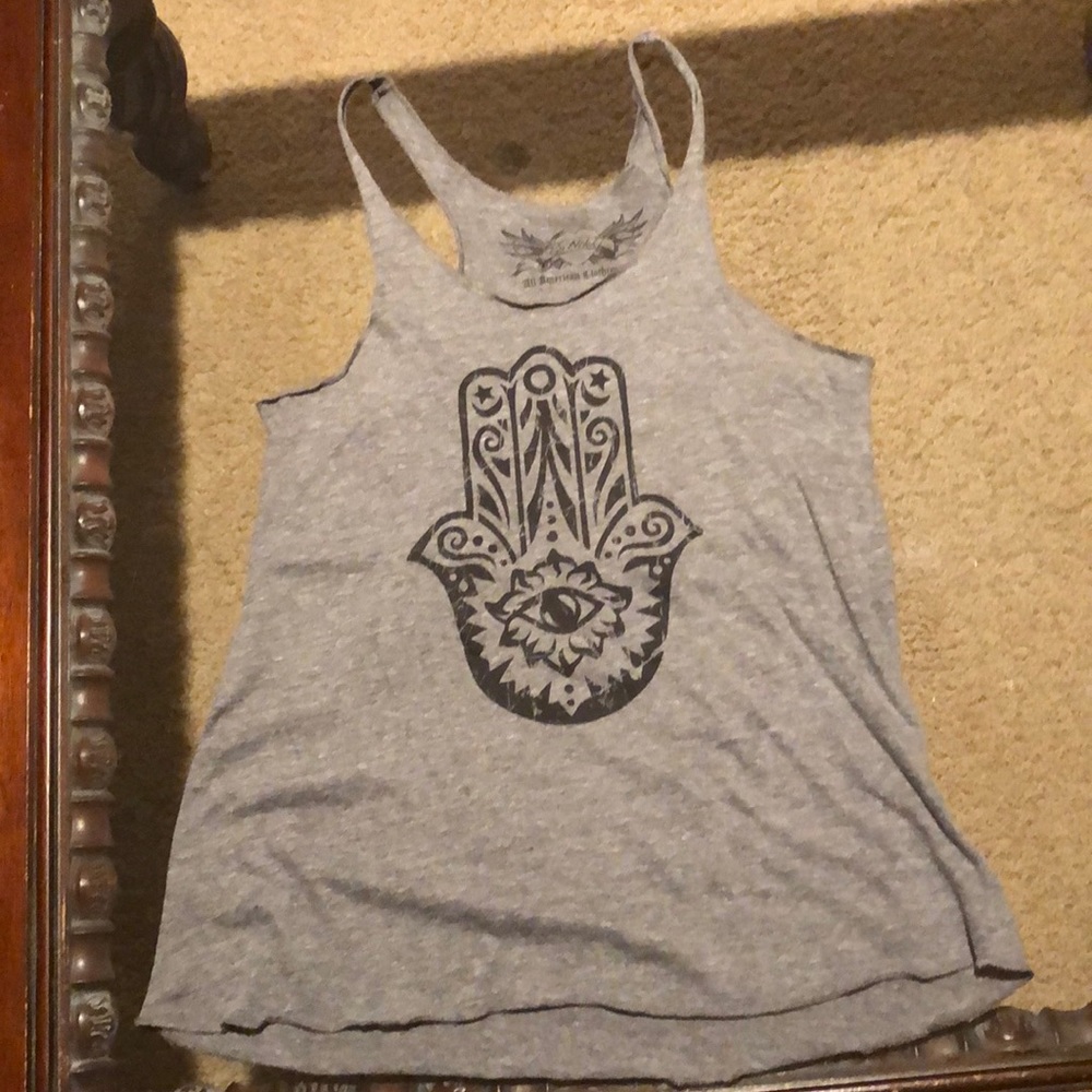 So Nikki Hamsa Tee
